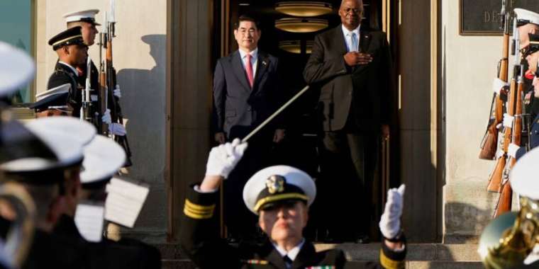 Пентагон басшысы Мәскеудің Пхеньянмен ынтымақтастығының қауіптілігі туралы ескертті