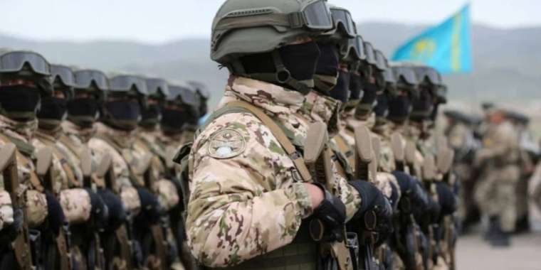 Әскерлердің кәсіби дайындығын жақсарту басты назарда