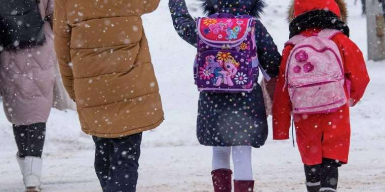 Астанада оқушылар қашықтан оқитын болды