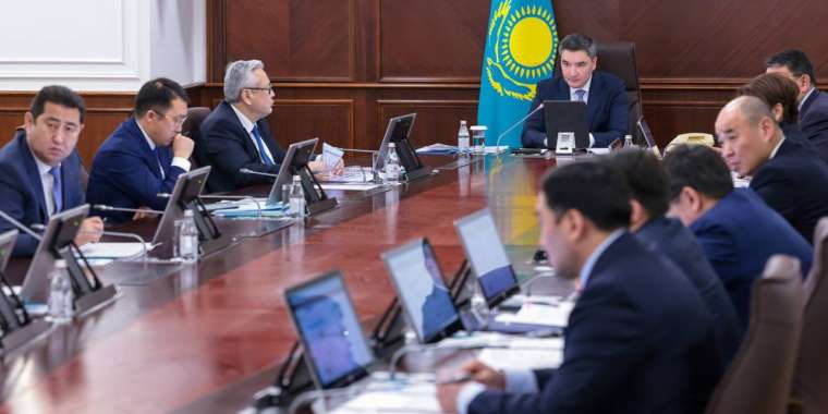 Үкіметте 2025 жылғы су тасқыны кезеңіне дайындық барысы қаралды