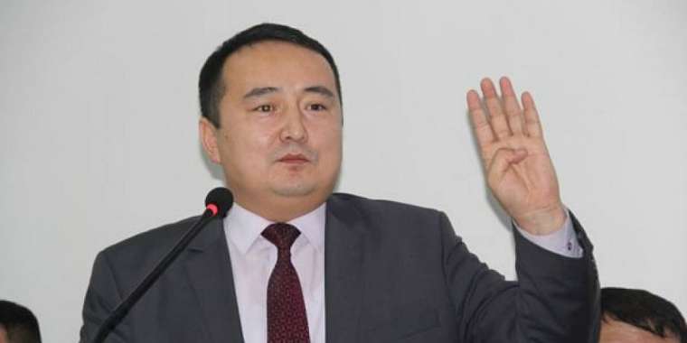 Қоғам белсендісі Серікжан Біләш саясаттан кететінін айтты