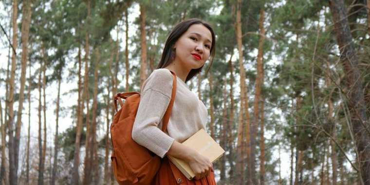 Ақын Әсел Кәрібай өлеңдері