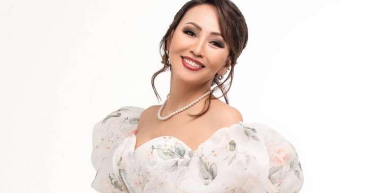 «Әбестік деп санаймын». Айгүл Иманбаева енелерге ақыл айтты