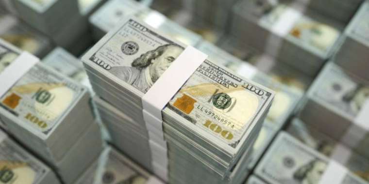 Ақша айырбастау орындарында доллар қанша теңгеден саудаланып жатыр