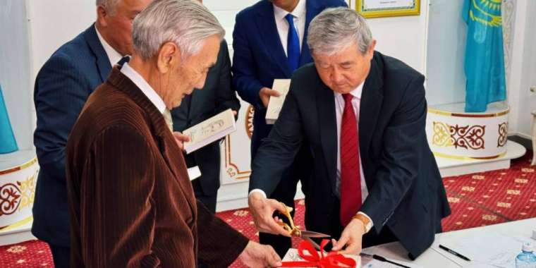 Астанада Герольд Бельгердің жаңа кітаптары таныстырылды