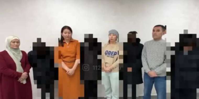 Ақтауда мектеп оқушысын қатарластары соққыға жыққан: ата-аналар кешірім сұрады