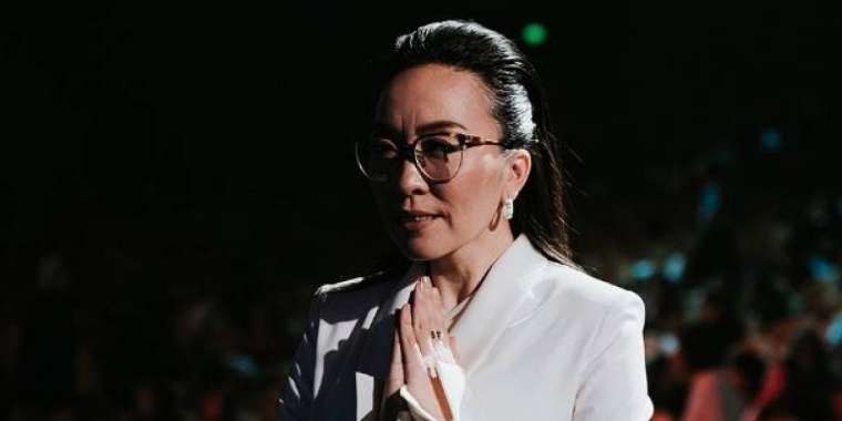 Дина Төлепберген күйзелісте жүрген жандарға қолдау көрсетті