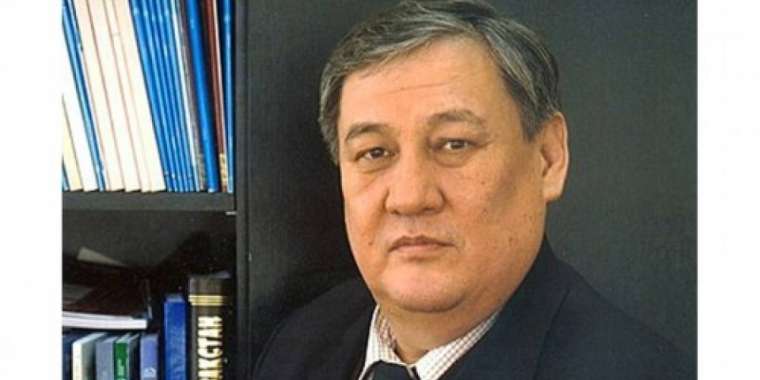 Ақын Бақытжан Қанапиянов өлеңдері