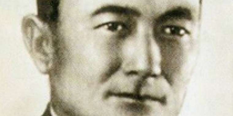 Дауылпаз ақын Қасым Аманжолов