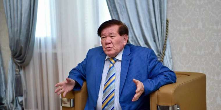 Мұхтар Шаханов: Менің жындылығымнан қазақ тілі – мемлекеттік тіл болды