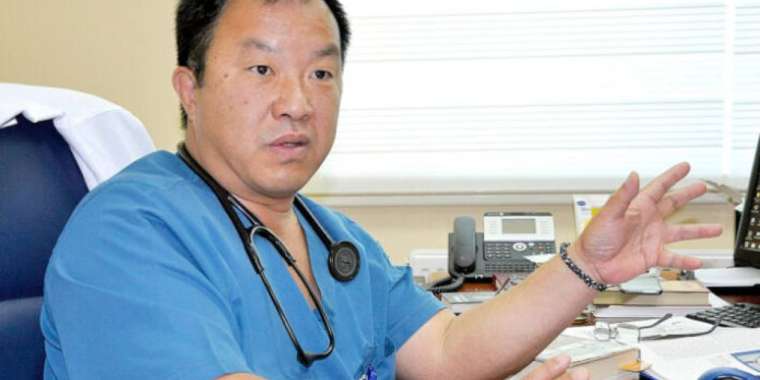 Юрий Пя Ұлттық ғылым академиясының академигі атағын алды