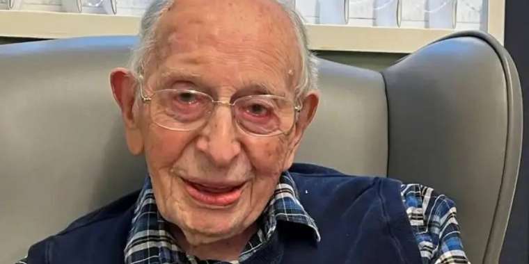 Әлемдегі ең қарт адам 112 жасында қайтыс болды