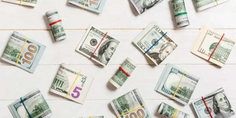 Доллар құны 500 теңгеден асты