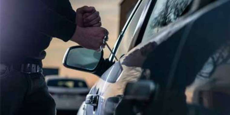 Астанада мас адам біреудің көлігін Қарағандыға айдап кеткен