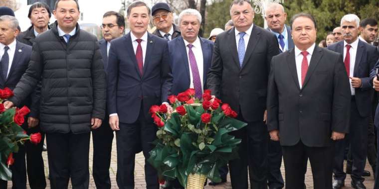 В Шымкенте отметили 80-летие переселение турок-ахысов в Казахстан