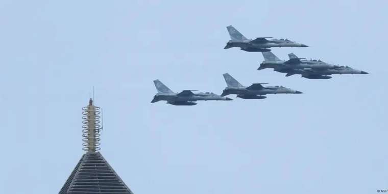 Қытай АҚШ-тан Тайваньға қару-жарақ сатқаны үшін кек аламыз деп қорқытты