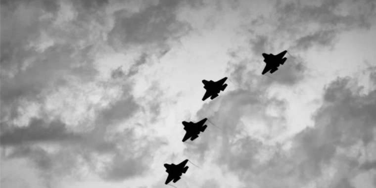 SIPRI: Дүние жүзінде қару-жарақ сату өсті, Ресей де қалысар емес