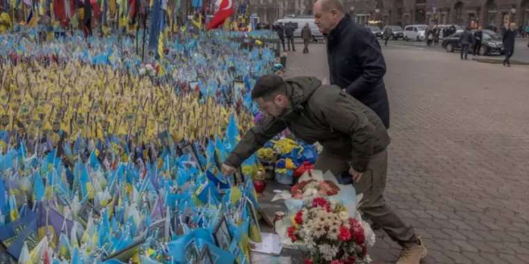 Шольц: Украинаға көмекті көбейтеміз