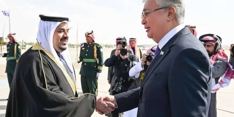 Қасым-Жомарт Тоқаев Сауд Арабиясына жұмыс сапарымен барды