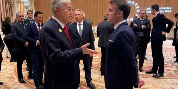 Тоқаев Франция президенті Эмманюэль Макронмен кездесті