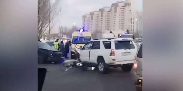 Астанада жол апатынан бірнеше адам зардап шекті