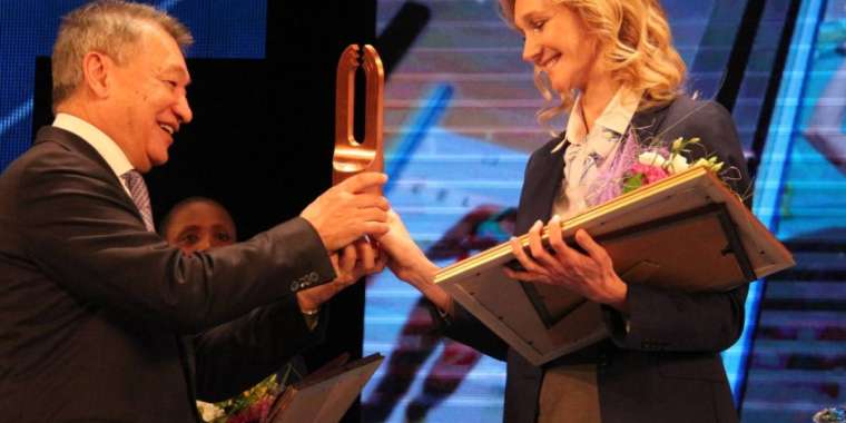 Даниал Ахметов орнын босатып, Ольга Рыпаковаға берді