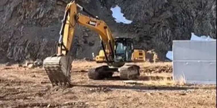 Жетісу облысындағы Көксу өзенінің маңында заңсыз құрылыс жүргізіліп жатыр