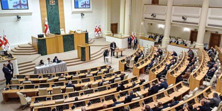 Грузия Орталық сайлау комиссиясы президент сайлауын өтті деп таныды