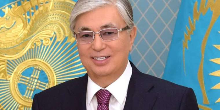 Мемлекет басшысы Тәуелсіздік күнімен құттықтады