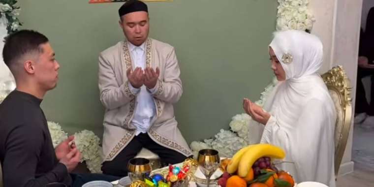 Индира Расылханның қызы сырғалым атанды