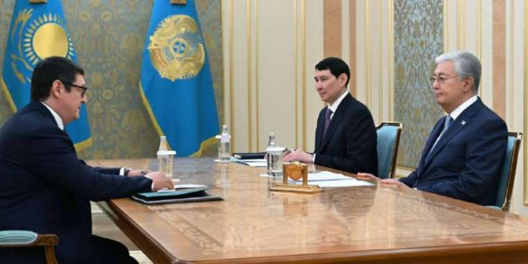 Мемлекет басшысы Энергетика министрі Алмасадам Сәтқалиевті қабылдады
