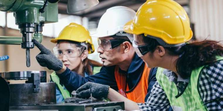 Жұмысшы мамандықтар жылы аясында Қоғамдық қолдау орталығы құрылды