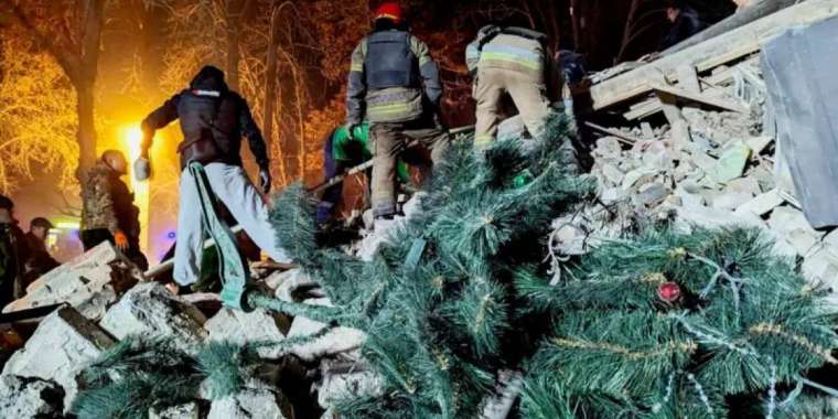 Ресей шабуылынан 1 адам қаза болып, көптеген тұрғын жарақат алды