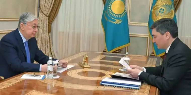 Олжас Бектенов Президентке ұшақ апатына байланысты соңғы деректерді мәлімдеді