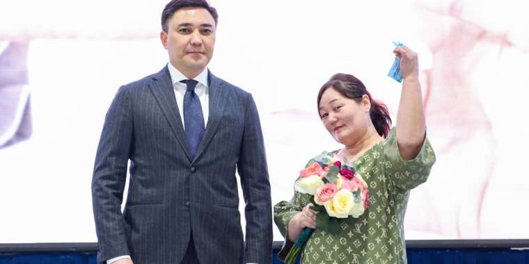 Шымкентте Жаңа жыл қарсаңында 183 отбасы қоныс тойын тойлады