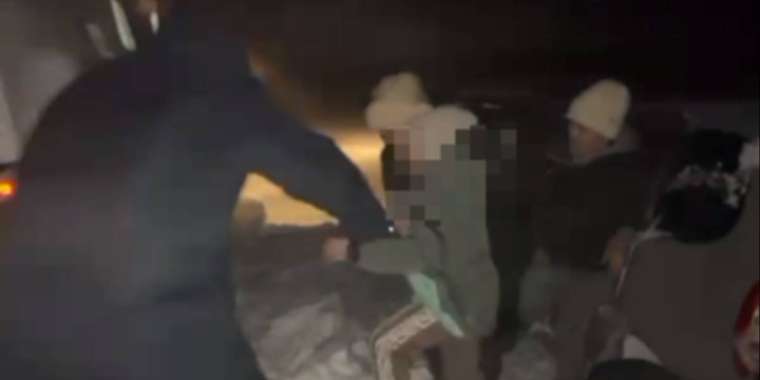 Ұлытауда қар құрсауында қалған адамдар құтқарылды