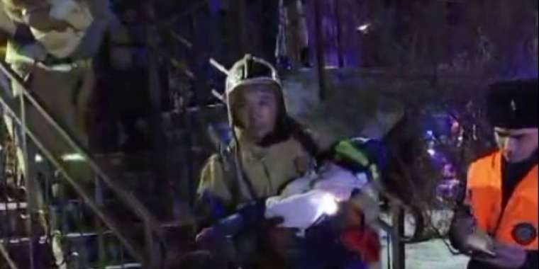 Алматыда пәтерде өрт шығып, 40-тан аса адам эвакуацияланды