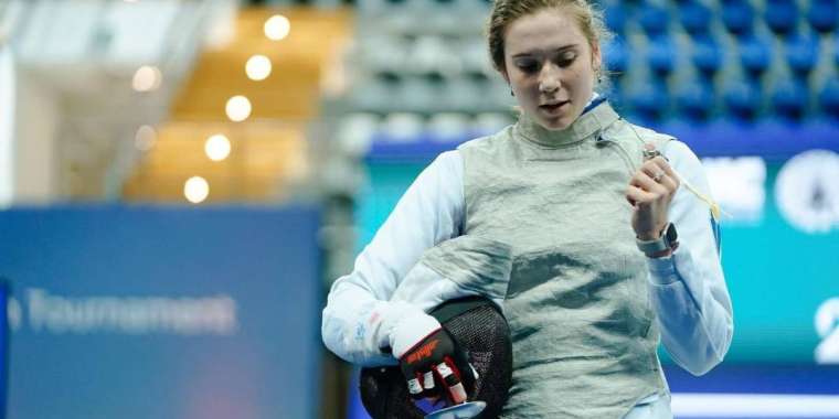 Ел спортшысы семсерлесуден әлем кубогінің кезеңін жеңіп алды