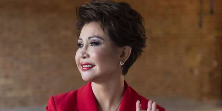 Роза Рымбаева өзін кедей әншілердің қатарына қосты