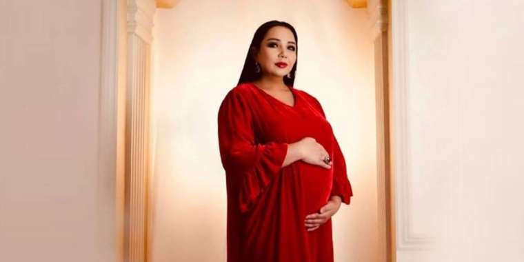 Алтынай Жорабаева жүктілігі туралы жаңалықты жақындарына қалай жеткізгенін көрсетті