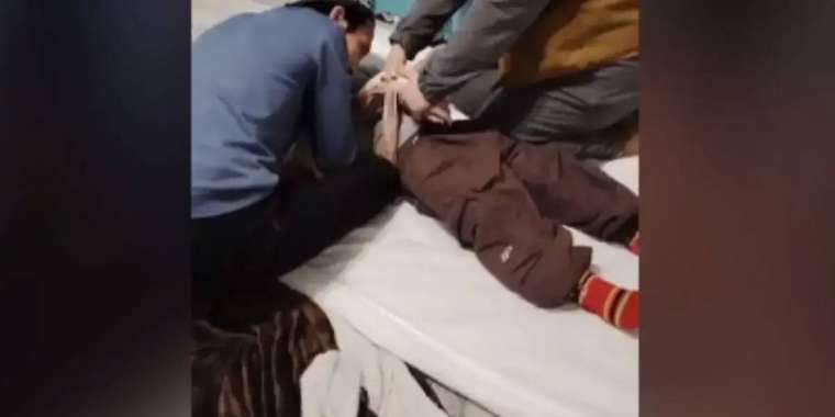 Кішкентай қыздың ішінен «жын шығарған» емші тексеріледі