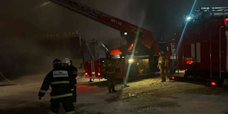 Петропавлда дүкеннен өрт шығып, 68 адам эвакуацияланды