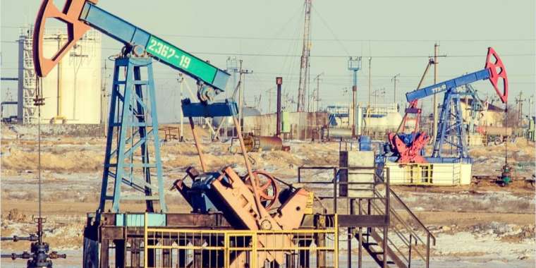 Лас суды жерге төккен, түтіні шамадан артқан. «Маңғыстаумұнайгазға» айыппұл салынды