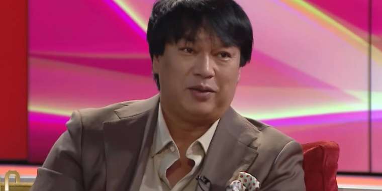 Танымал әнші балаларын қымбат мектептерден неге шығарып алғанын айтты