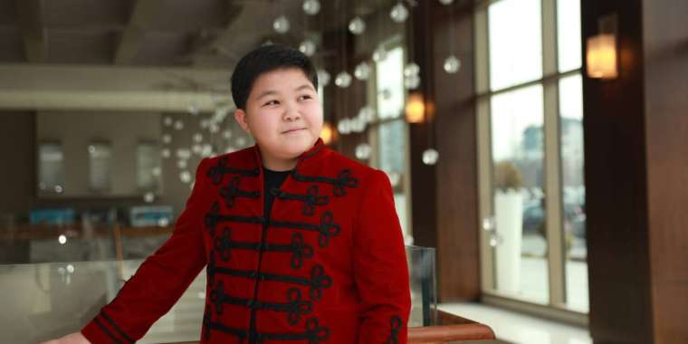 Байқаудан жеңіп алған ақшаға несие жауып, әкеме көлік сыйладым – Ержан Максим