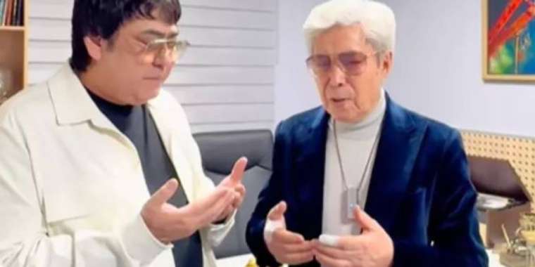 Нұрғали Нүсіпжанов Мейрамбек Бесбаевқа бата берді