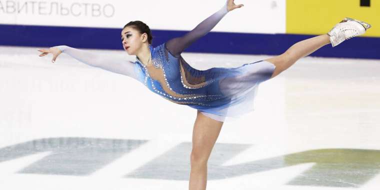 Қысқы универсиада: Мәнерлеп сырғанаушы Софья Самоделкина қола алды