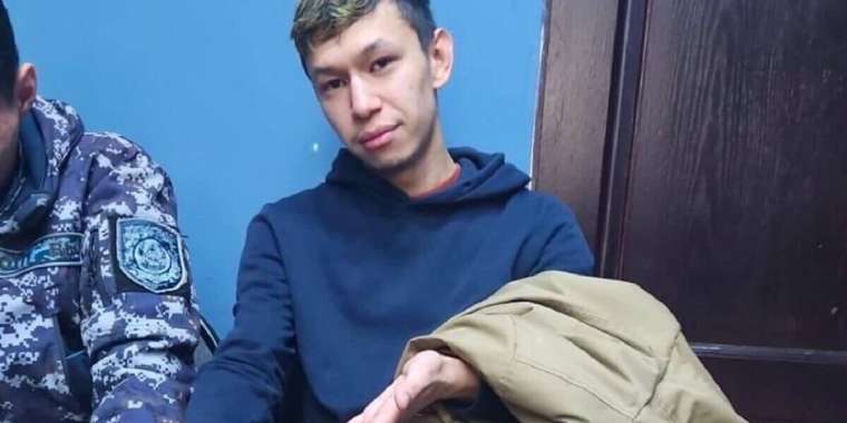 Сатиралық парақша авторы 2 айға қамауға алынды