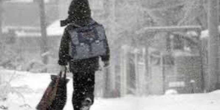 Ауа райына байланысты оқушылар мектепке бармайды