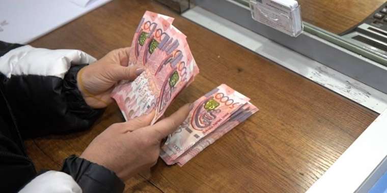 Биыл бала жәрдемақысы өсіп, жаңа мөлшермен төленеді